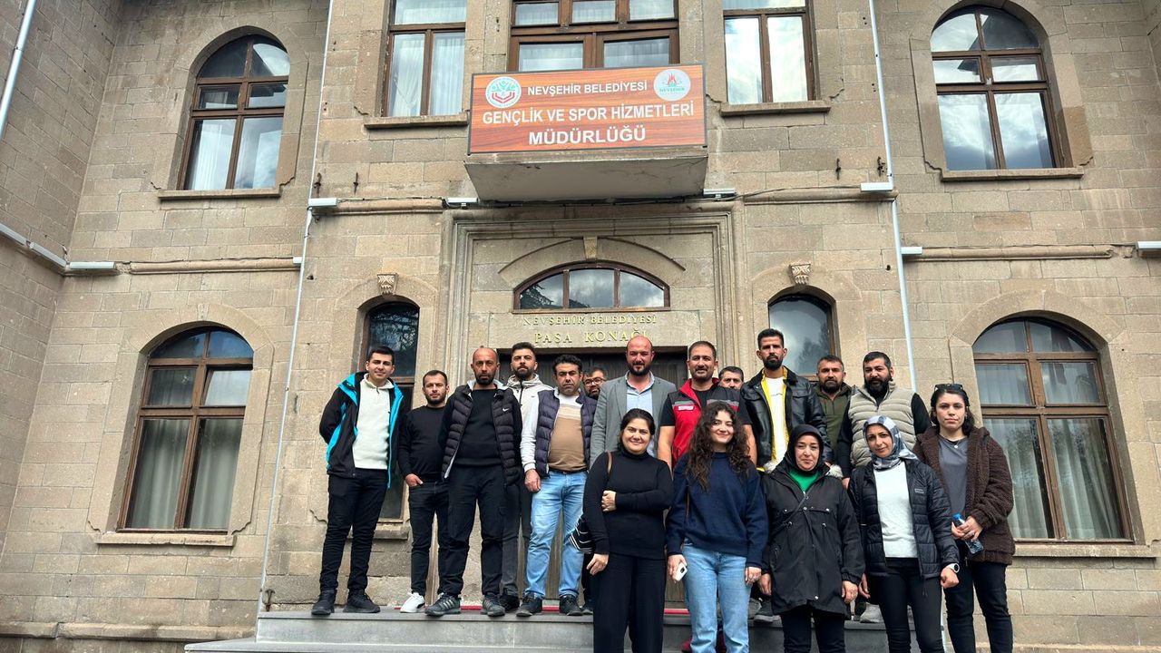 Ev ve Süs Hayvanı Satıcılarına Yönelik Sertifikalı Eğitim Programı Düzenlendi