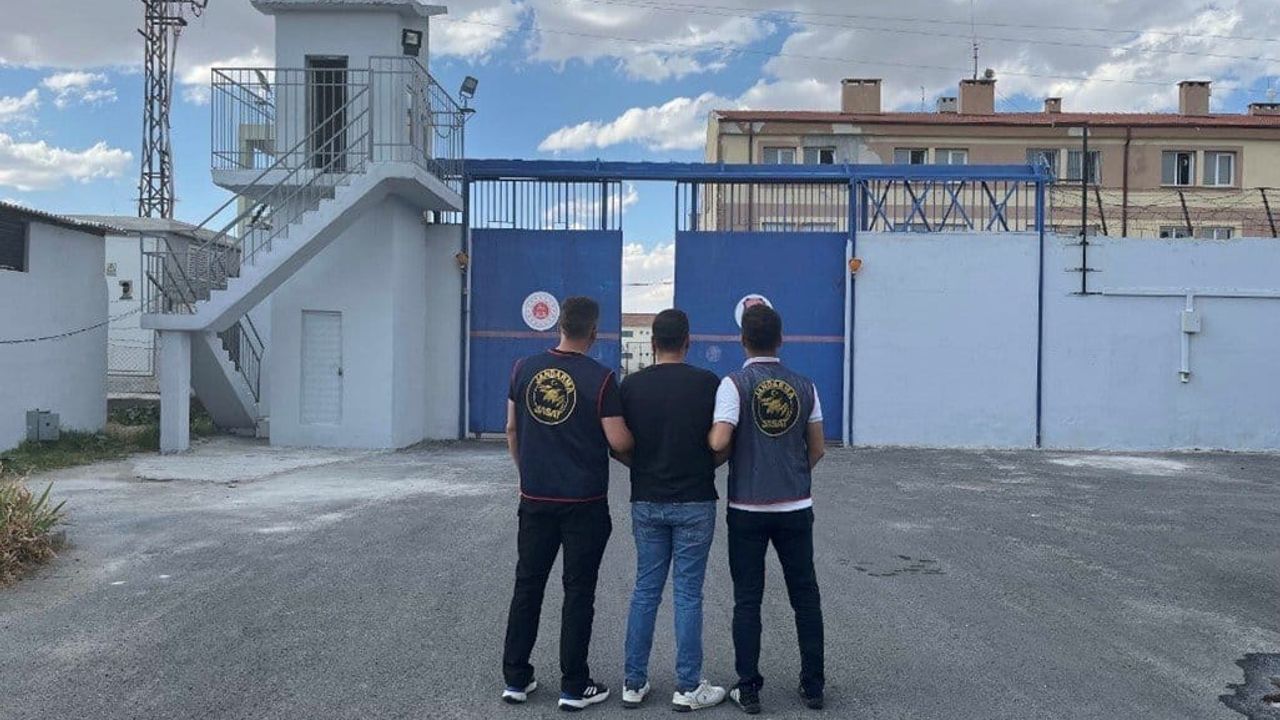 Nevşehir’de Aranan 10 Şahıs Yakalandı