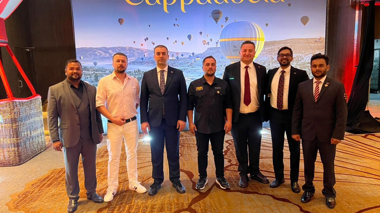 Sri Lanka’da Cumhuriyet Bayramı Coşkusu: Kapadokya Temalı Resepsiyona Uluer Group Ana Sponsor Oldu