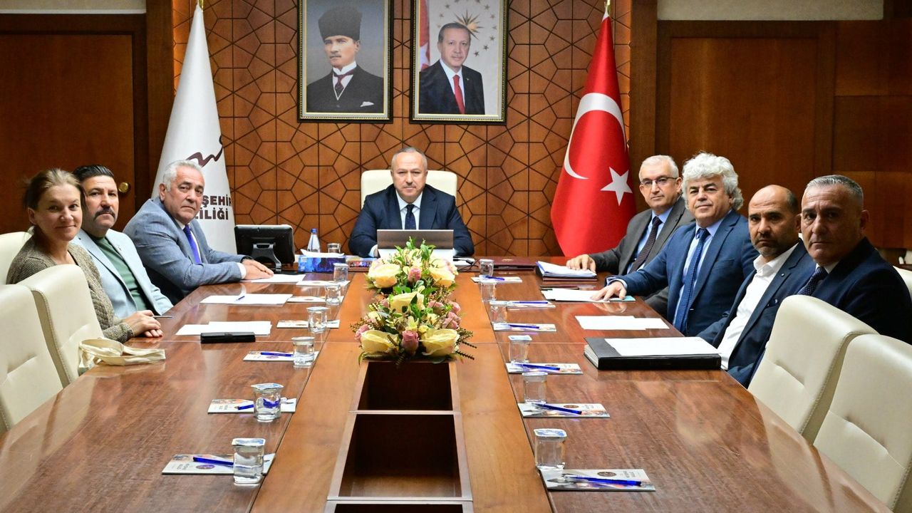 Nevşehir Valisi Ali Fidan Başkanlığında KAP-HİB Encümen Toplantısı Yapıldı