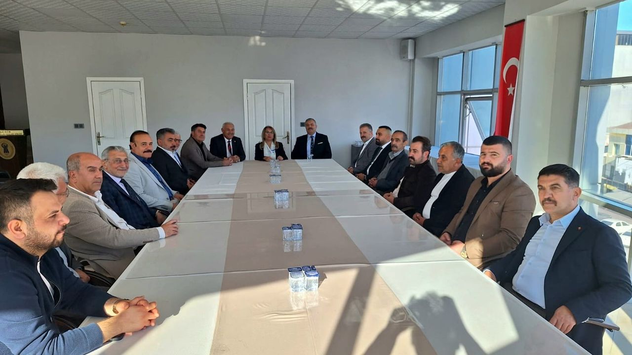 MHP Grup Başkan Vekili Filiz Kılıç ve MHP Heyeti, Pınarbaşı’nı Ziyaret Etti