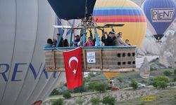 Kapadokya'da Kutlamalar Gökyüzünde Başladı