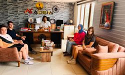 Akademi Özel Öğretim Kursunda Türkiye Birincileri ve Başarılı Öğrencilerden Motivasyon Konuşması