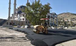 Külliye Cami Etrafı İl Özel İdaresi Tarafından Sıcak Asfalt Yapıldı