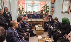 Hulusi Akar ve Memduh Büyükkılıç, MHP Nevşehir İl Başkanlığı’nı Ziyaret Etti
