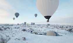 Kapadokya’da Balon Turuna Kar Molası