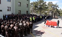 Çarşı ve Mahalle Bekçisi Aziz Ali Kansu İçin Nevşehir Emniyet Müdürlüğü Önünde Tören Düzenlendi