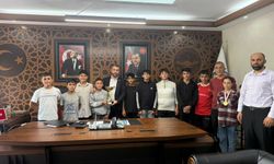 Şampiyonluk Kupasını Başkan Güneş’e Getirdiler