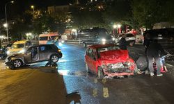 Göreme'de Karşı Şeride Geçen Sürücü Balon Pilotunun Aracına Çarptı: 1 Ağır Yaralı