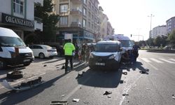 Nevşehir’de Ani Çıkış Kazaya Neden Oldu: 3 Yaralı