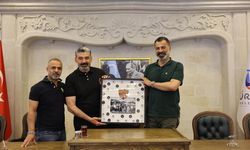 Almanya’dan Ürgüp’e Tavla Turnuvası İçin Geldiler, Engelsiz Çocuklar İçin Bağışta Bulundular