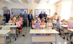 Başkan Erkan Çiftci, Karne Sevinci Yaşayan Öğrencileri Yalnız Bırakmadı