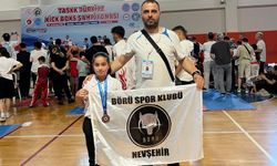 Nevşehirli Sporcu Elis Ada Aktaş’tan Türkiye Kickboks Şampiyonası’nda Derece