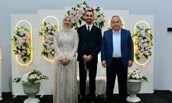 Nişan Yüzüklerini Vali Ali Fidan Taktı