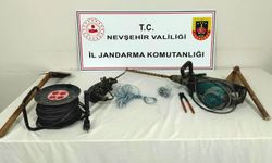 Nevşehir'de Patlayıcı Düzeneğiyle Kaçak Kazı Yapan 5 Şüpheli Suçüstü Yakalandı