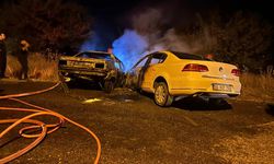 Nevşehir’de Kafa kafaya Çarpışan Otomobiller Alev Aldı: 2 Yaralı