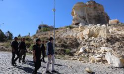 Kapadokya'da Kadıkalesi'nin Bir Bölümündeki Kaya Parçaları Koptu