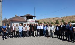 Nevşehir’de Rasim Arı Özel Halk Otobüsçülerinin Taleplerini Dinledi