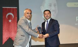 Rasim Arı, Yılın Belediye Başkanı Seçildi