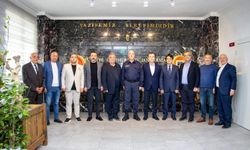 Yüksel Babaoğlu ve Ekibinden Jandarma Komutanı Mehmet Çelik’e Ziyaret