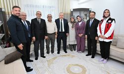 Vali Ali Fidan Şehit Öğretmen Halime Eryılmaz’ın Ailesiyle Bir Araya Geldi