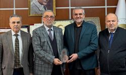 Fişekçi Camii İmam Hatibi Vedat Çiğdem Emekli Oldu