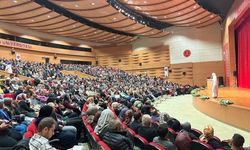 Saliha Erdim’den Nevşehir’de Yoğun İlgi Gören Konferans: “Ailede Özüne Dönmek”