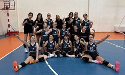 Kardelen Koleji Voleybolda Grubu Lider Tamamladı