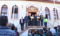 Göreme'de 45 Yıl Sonra Aynı Çatıda Öğretmenler Günü Buluşması