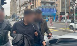 Nevşehir’de Ayakkabı Değişimi Reddedildi, Mağaza Yetkilisini Silahla Tehdit Etti