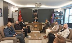 Nevşehir Esnaf Odası Başkan Adayı Halil Bilge Ekibi ile Birlikte Mehmet Pınarbaşı’nı Ziyaret Etti