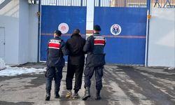 "Yok Benim Reis" Dedi, Jandarmanın Dikkati Sayesinde 24 Yıl Hapis Cezasıyla Aranan Şahıs Yakalandı Yer: Nevşehir