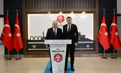 Vali Ali Fidan’dan Niğde Valisi Nedim Akmeşe’ye Hayırlı Olsun Ziyareti