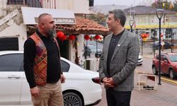 Kapadokya Alan Başkanı Cem Aslanbay, Nevşehir’in Avanos ilçesinde bulunan Seramik Çarşısı’nı ziyaret ederek esnaf ve vat