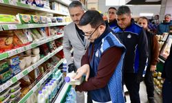 Belediye Başkanı Rasim Arı, Gıda İşletmelerini Denetledi