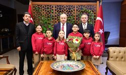 Nevşehir Valisi Ali Fidan 19 Mayıs İlkokulu Öğrencilerini Kabul Etti