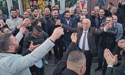 7 Oy Farkla Mustafa Düzgün Kazandı... Davullu Zurnalı Kutlama