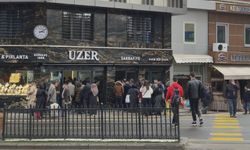 Altın Fiyatları Düştü, Nevşehir'de Vatandaşlar Kuyumculara Akın Etti