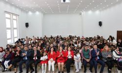 Göreme’de 23 Nisan Coşkusu Belediye Toplantı Salonu’nda Yaşandı