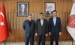 Hayırsever İş İnsanı Ertaş’tan Rektör Aktekin’e Ziyaret