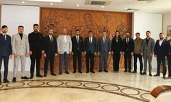 Nevşehir Ülkü Ocakları’ndan Rektör Aktekin’e Ziyaret