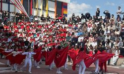 Simya Koleji’nde Çocuk Şenliği Coşkusu