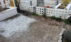 Nevşehir’de Bu da Oldu: Mezar Kenarındaki Taşlar Alındı