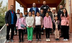 Özyayla İlkokulu ve Özyayla Şehit Hüseyin İpek Ortaokulu Öğrencileri Türkiye Finallerinde