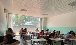 Simya Kolejinden 8. Sınıf Öğrencilerine LGS Provası