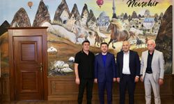 Başkanlardan Belediye Başkanı Rasim Arı’ya Ziyaret