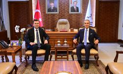 Niğde Valisi Nedim Akmeşe'den Vali Hüseyin Kök'e Hayırlı Olsun Ziyareti