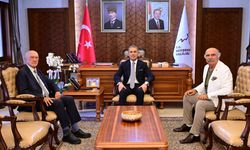 Eski Kültür ve Sağlık Bakanı Bülent Akarcalı ve KAPYAD Başkanı Ömer Tosun’dan Vali Hüseyin Kök’e Ziyaret