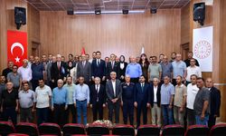 Vali Hüseyin Kök, Başkanlığında Kozaklı’da Muhtarlarla Değerlendirme Toplantısı Gerçekleştirildi