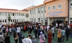Kardelenli Minikler Okula Merhaba Dedi